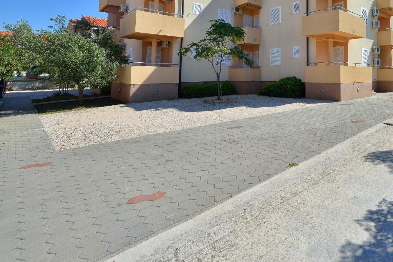 Apartments By The Sea Privlaka, Zadar - 14816 מראה חיצוני תמונה